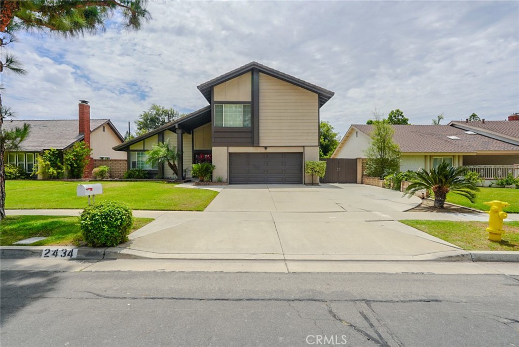 2434 E Virginia Avenue, Anaheim CA 92806 - photo 1