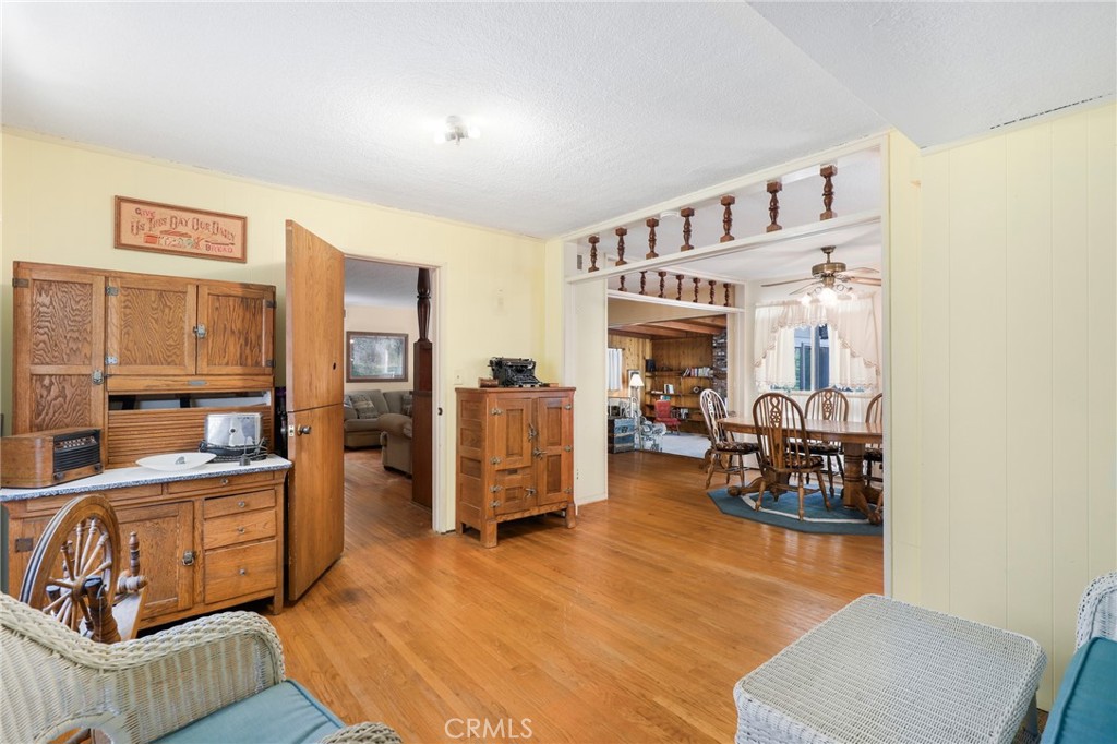 2439 E Paradise Road, Anaheim CA 92806 - photo 13