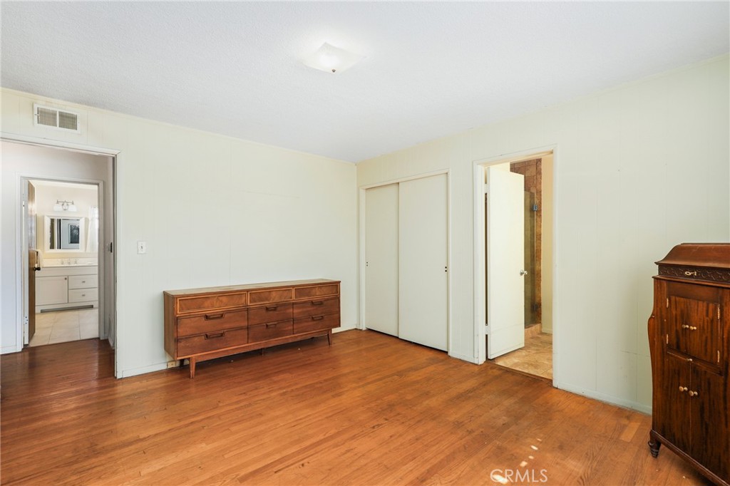 2439 E Paradise Road, Anaheim CA 92806 - photo 26