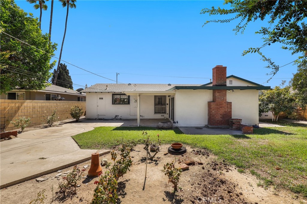2439 E Paradise Road, Anaheim CA 92806 - photo 38