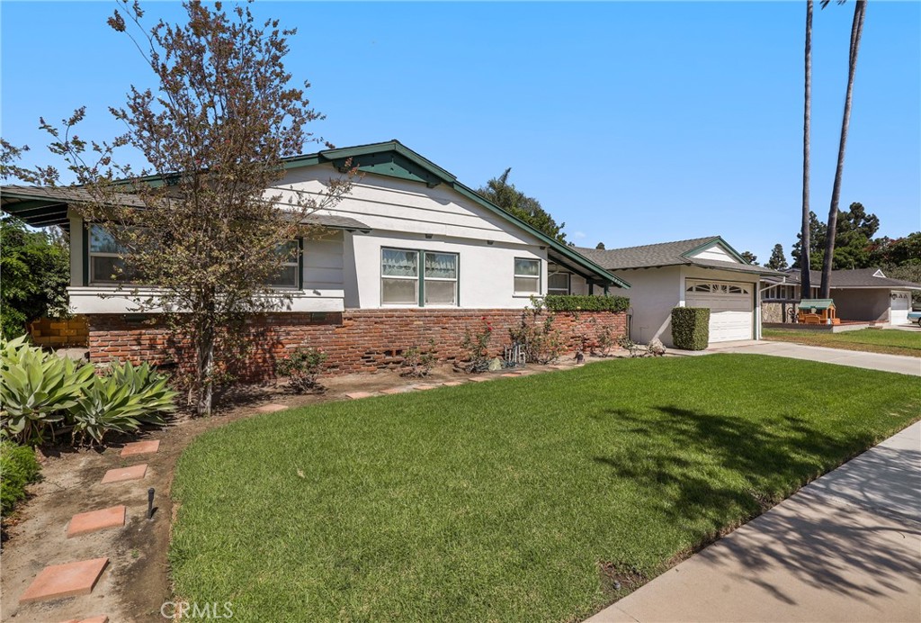 2439 E Paradise Road, Anaheim CA 92806 - photo 42