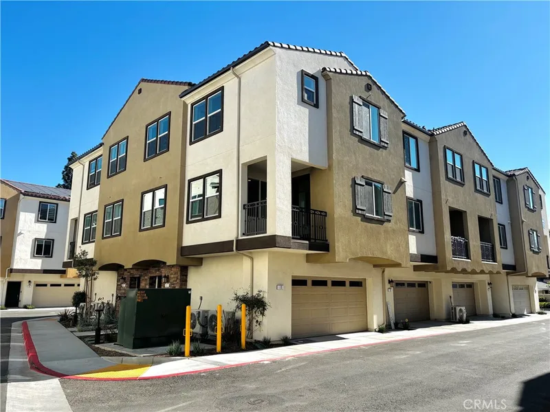 2450 E Agave Street 1, Anaheim, CA 92806