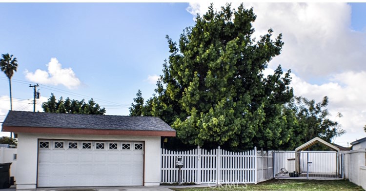 2480 W Palais Road, Anaheim CA 92804 - photo 1