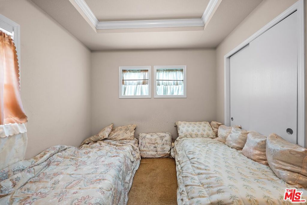 250 W Midway Drive 5, Anaheim CA 92805 - photo 16