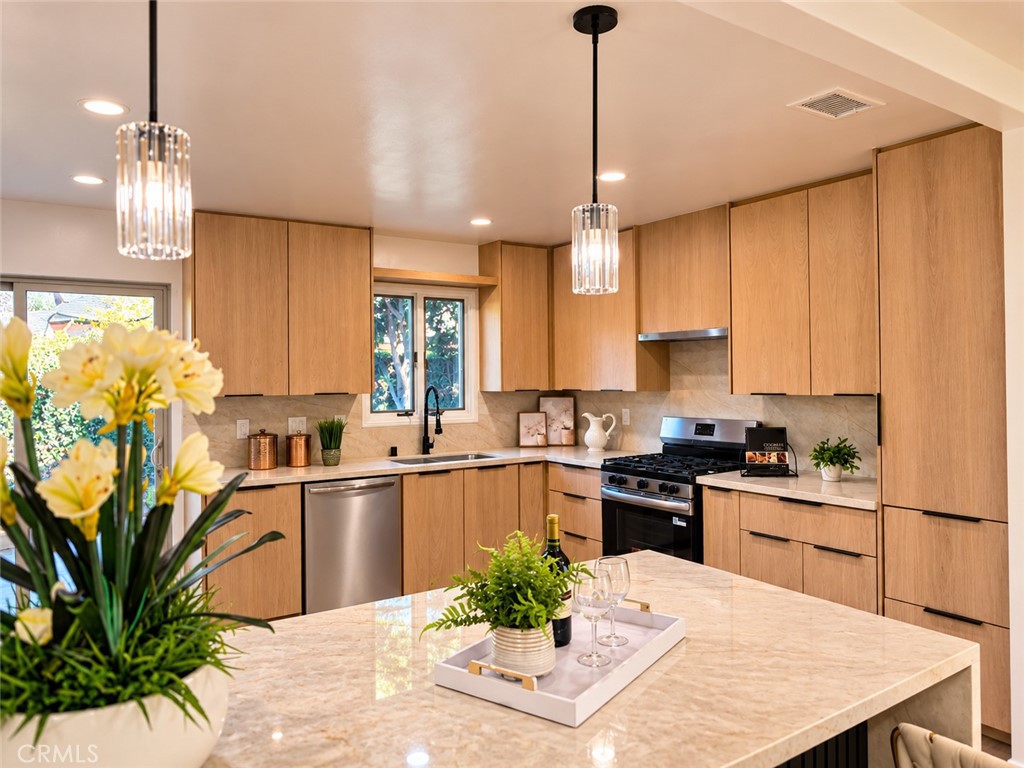 2533 E Tennyson, Anaheim CA 92806 - photo 12