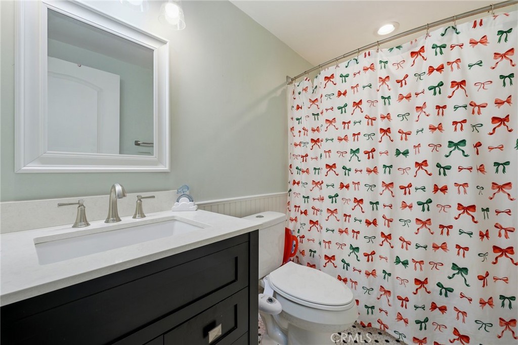 255 S Vista Del Monte, Anaheim CA 92807 - photo 19