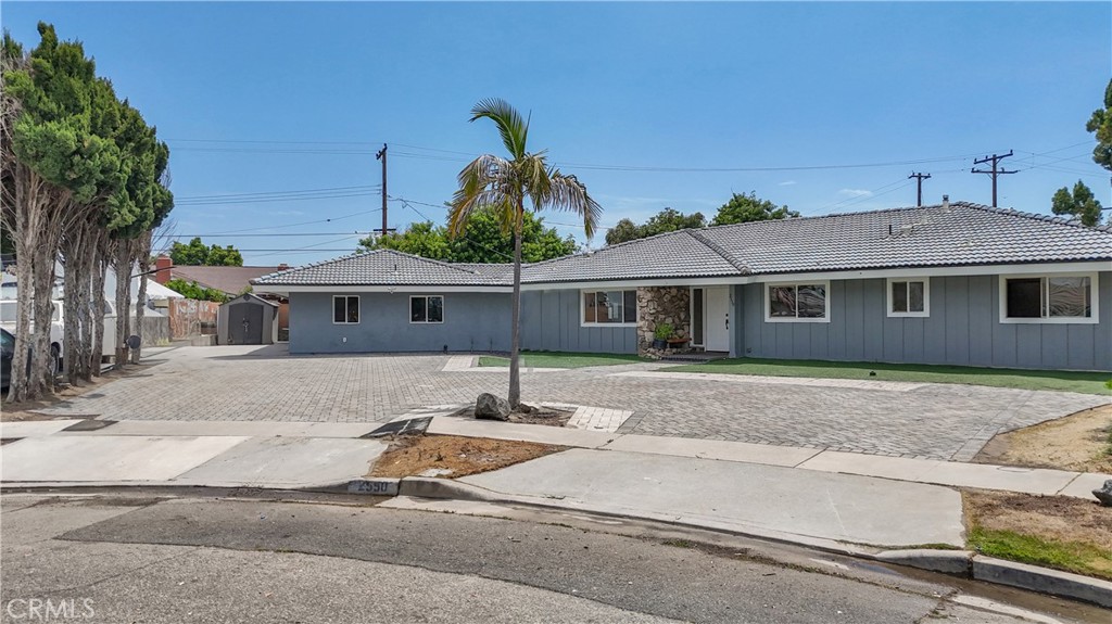2550 W Rowland Avenue, Anaheim CA 92804 - photo 1