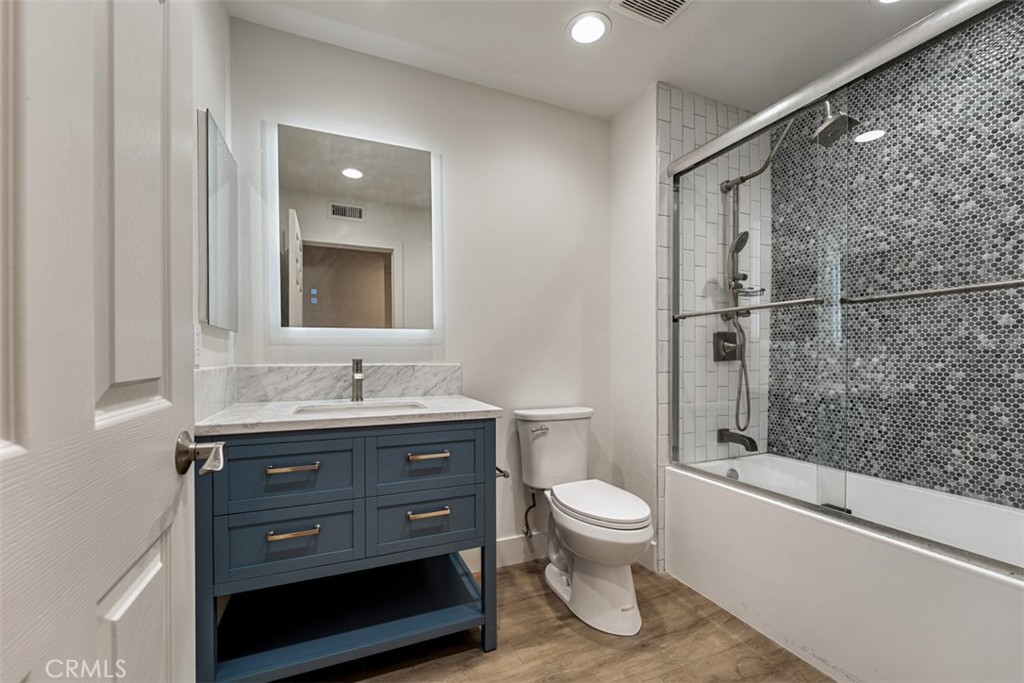 260 E Ponderosa 19, Anaheim CA 92802 - photo 12