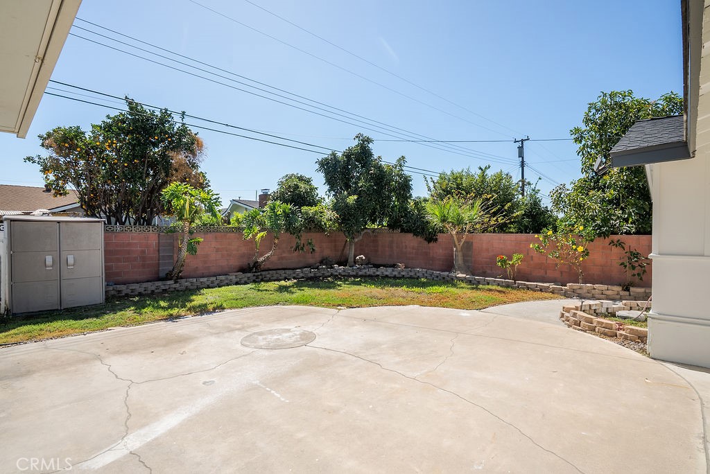 2608 W Palais Road, Anaheim CA 92804 - photo 46