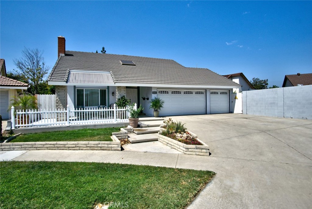 2619 E Hempstead Circle, Anaheim CA 92806 - photo 1