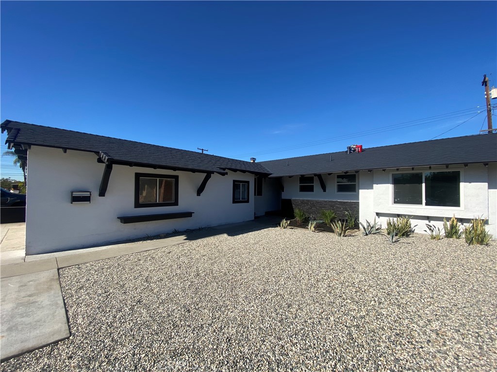 2661 W Stanley Ave, Anaheim CA 92801 - photo 1