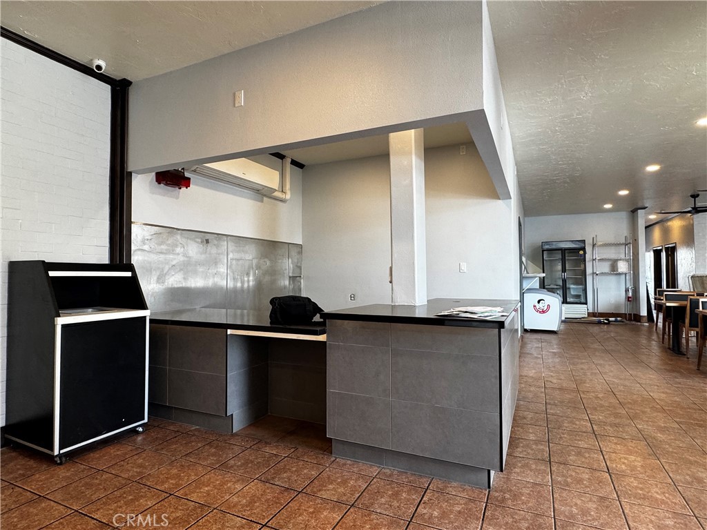 2717 W w. Lincoln, Anaheim CA 92801 - photo 6