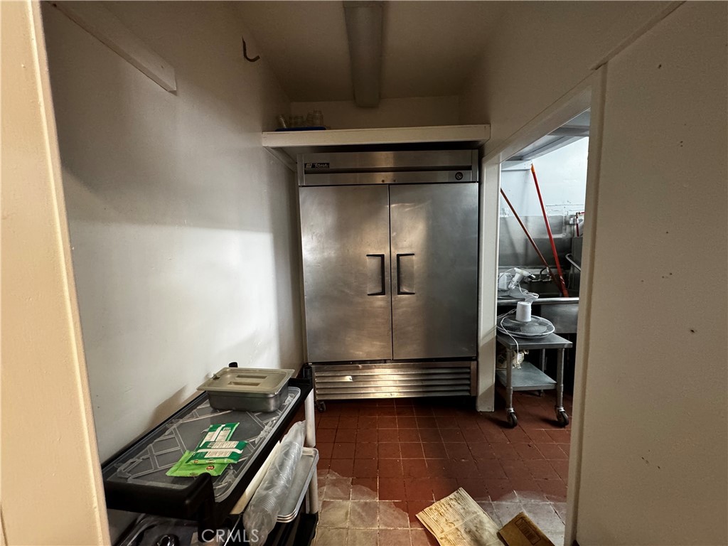 2717 W w. Lincoln, Anaheim CA 92801 - photo 9