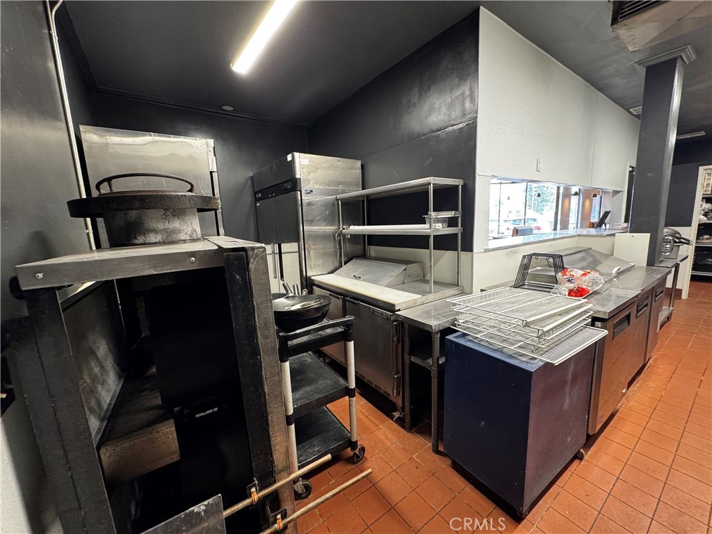2717 W w. Lincoln, Anaheim CA 92801 - photo 11
