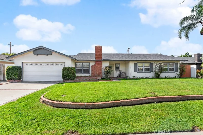 2726 E Diana Avenue, Anaheim, CA 92806