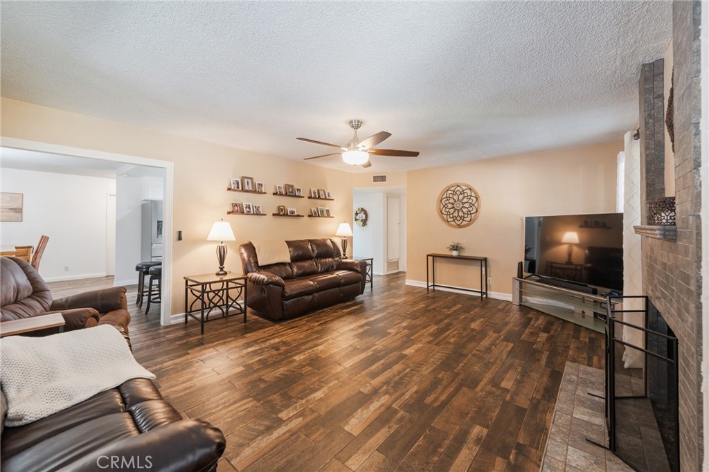 2741 E Viking, Anaheim CA 92806 - photo 10