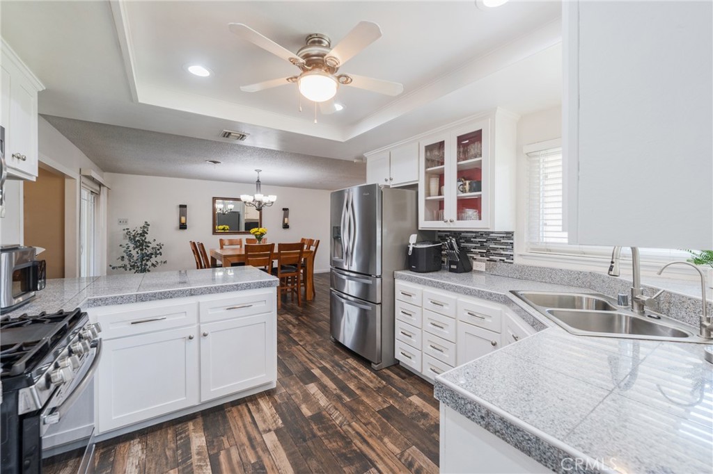 2741 E Viking, Anaheim CA 92806 - photo 20