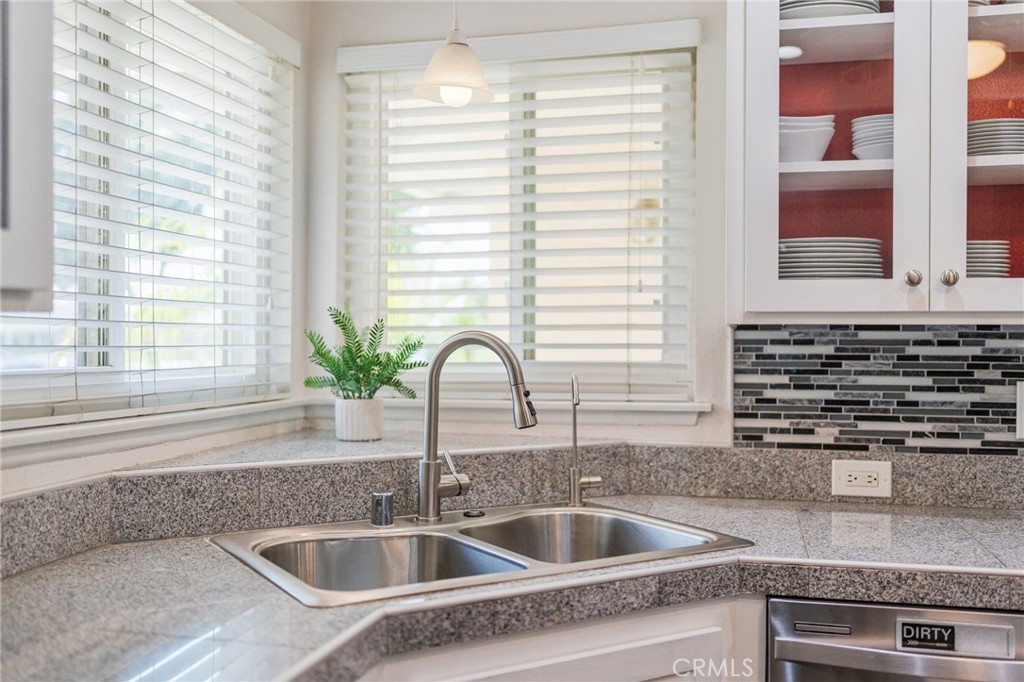 2741 E Viking, Anaheim CA 92806 - photo 22