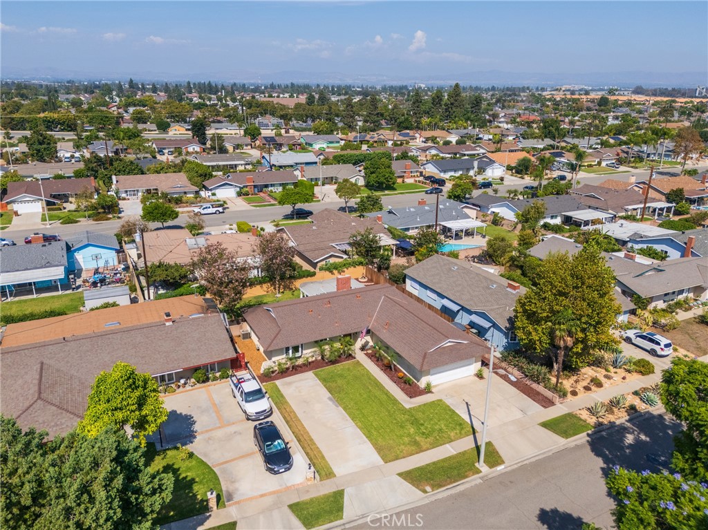 2741 E Viking, Anaheim CA 92806 - photo 44