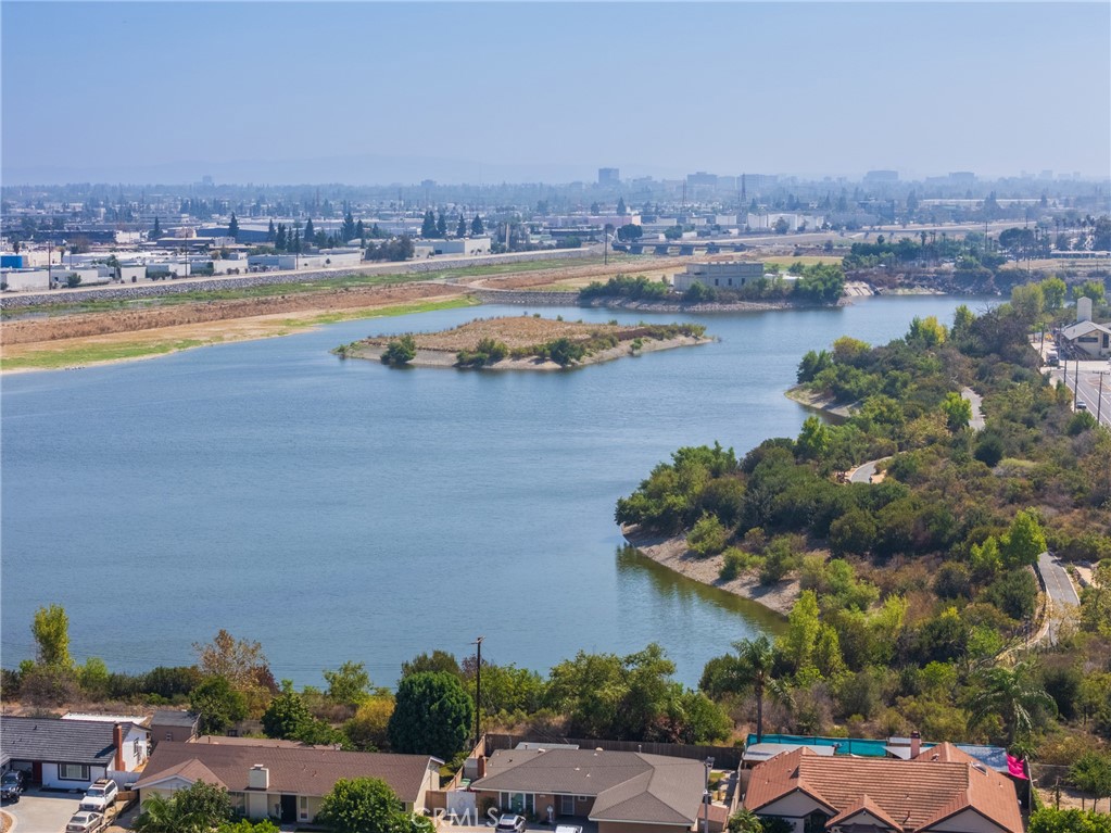 2741 E Viking, Anaheim CA 92806 - photo 51