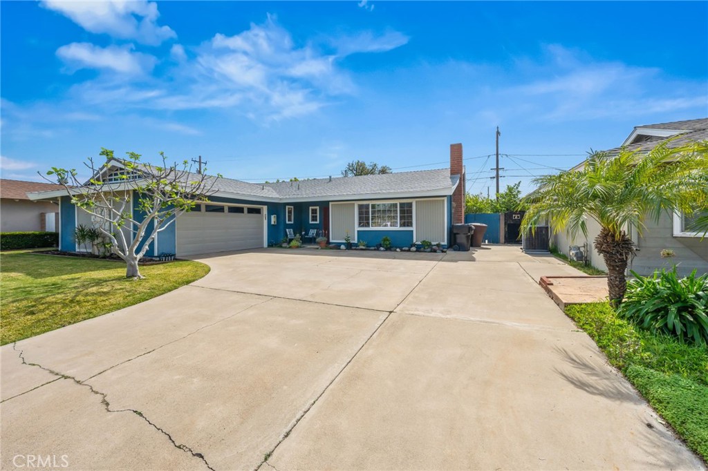 2750 E Diana Avenue, Anaheim CA 92806 - photo 1