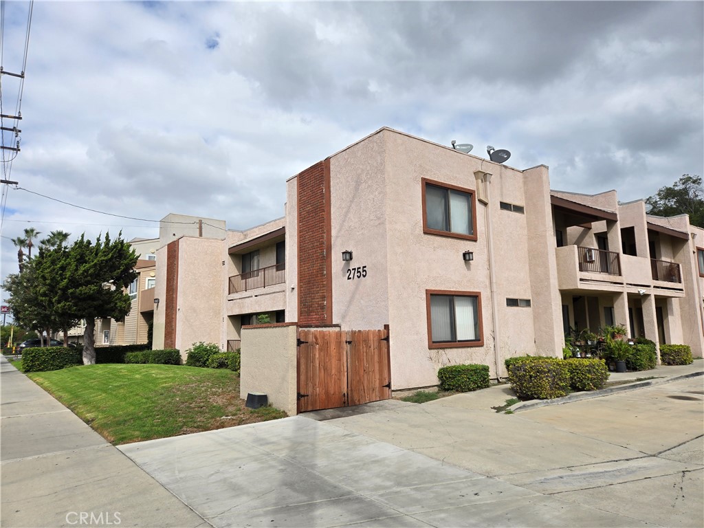 2755 W Ball Road 2, Anaheim CA 92804 - photo 1