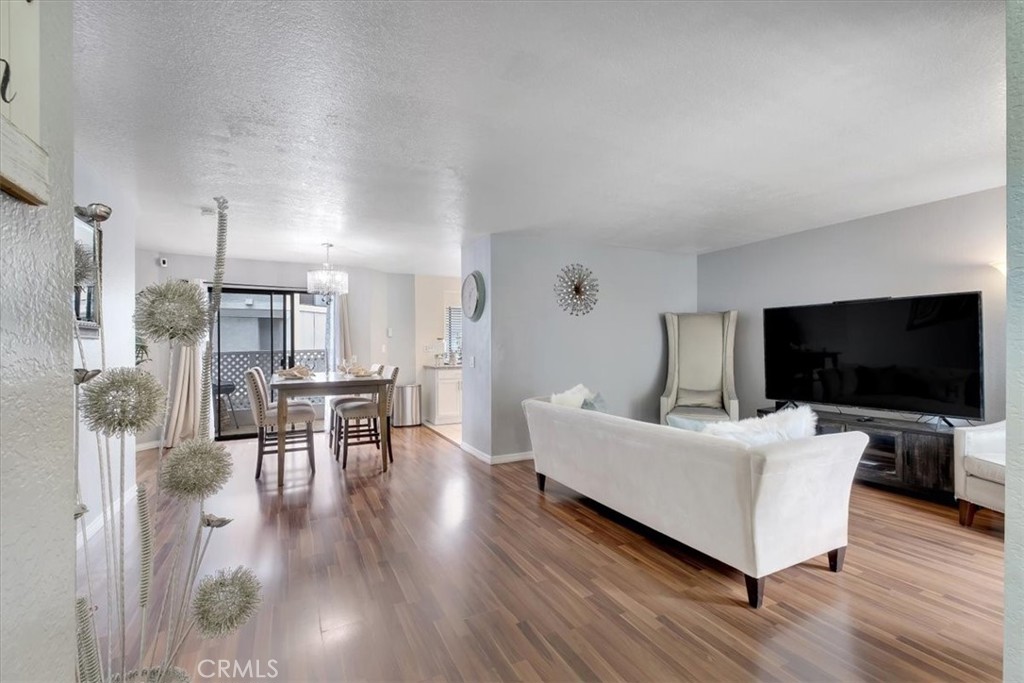 276 S Seneca Circle 46, Anaheim CA 92805 - photo 1