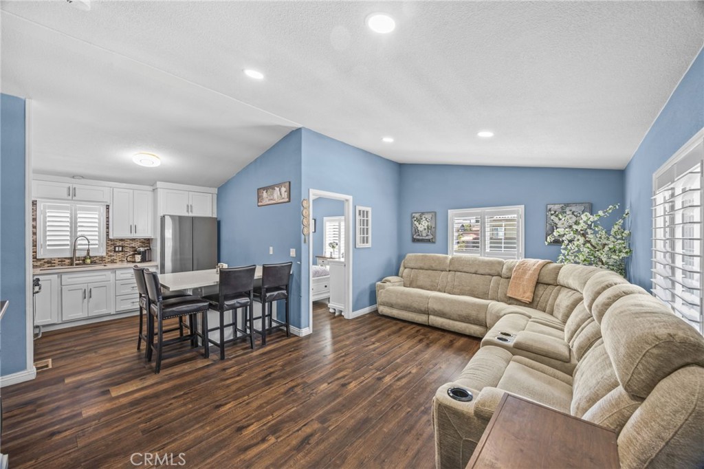 2770 W Lincoln Avenue 3, Anaheim CA 92801 - photo 1