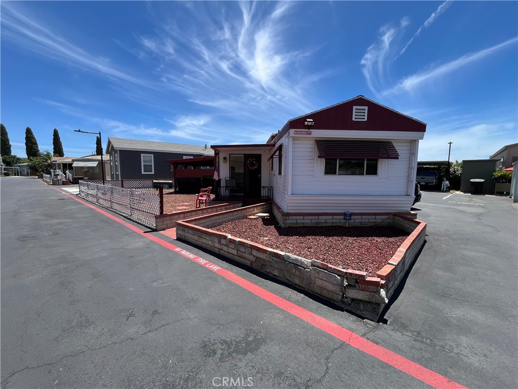 Front of the house - 2770 W Lincoln Avenue 40, Anaheim CA 92801 - photo 1
