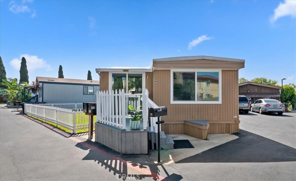 2770 W Lincoln Avenue 44, Anaheim CA 92801 - photo 4