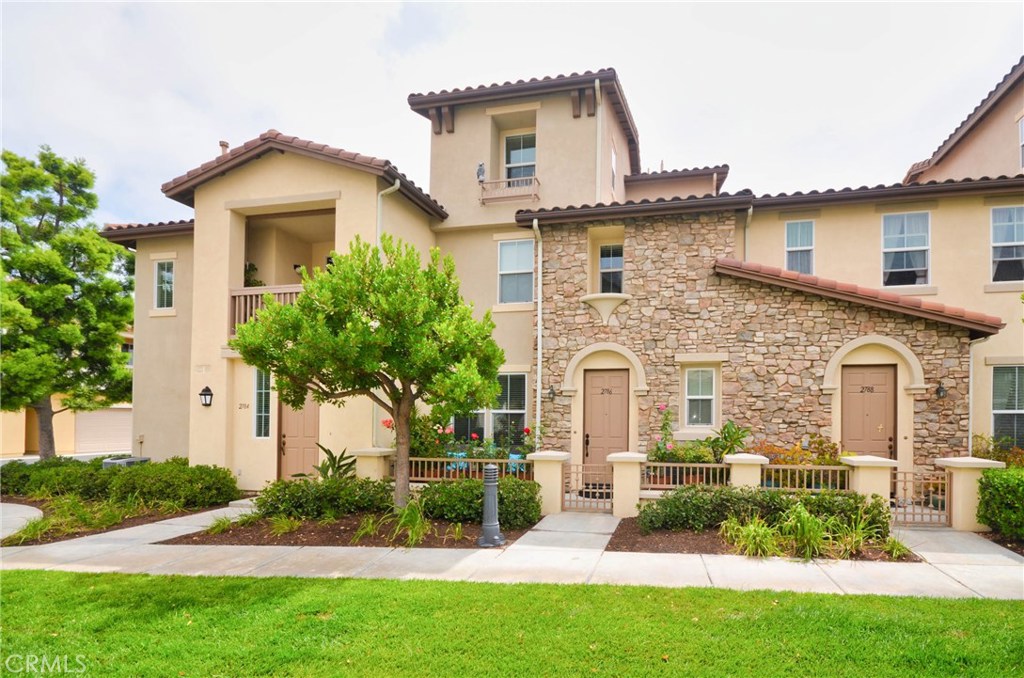 2786 W Madison Circle, Anaheim CA 92801 - photo 1