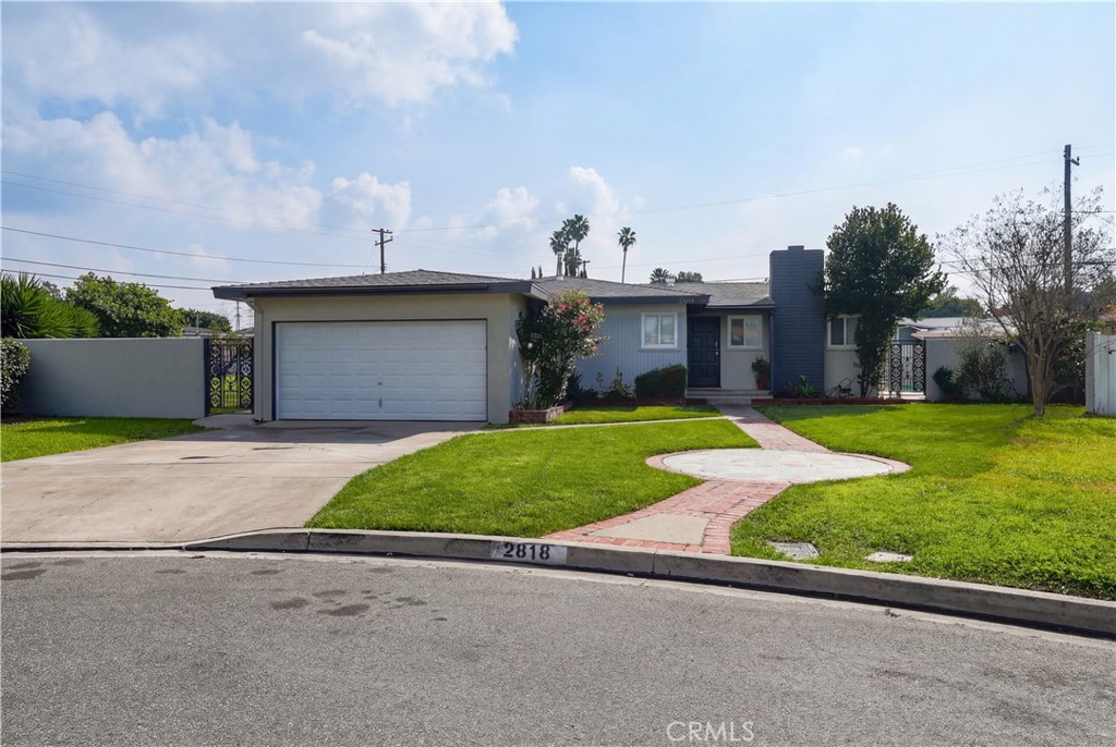 2818 W Bridgeport, Anaheim CA 92804 - photo 1