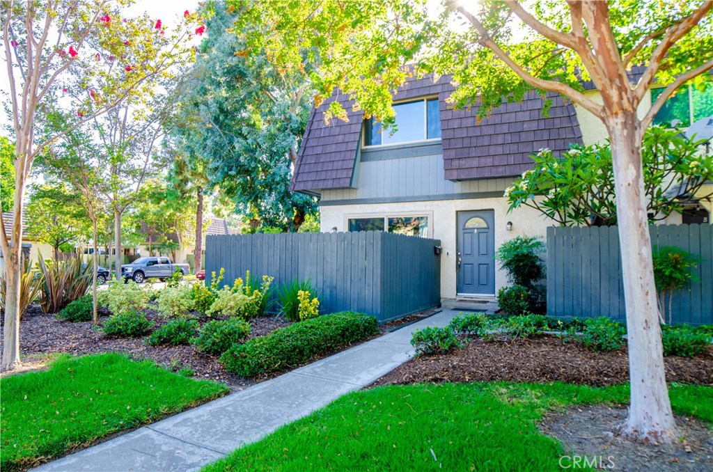 2869 E Jackson Avenue A, Anaheim CA 92806 - photo 1