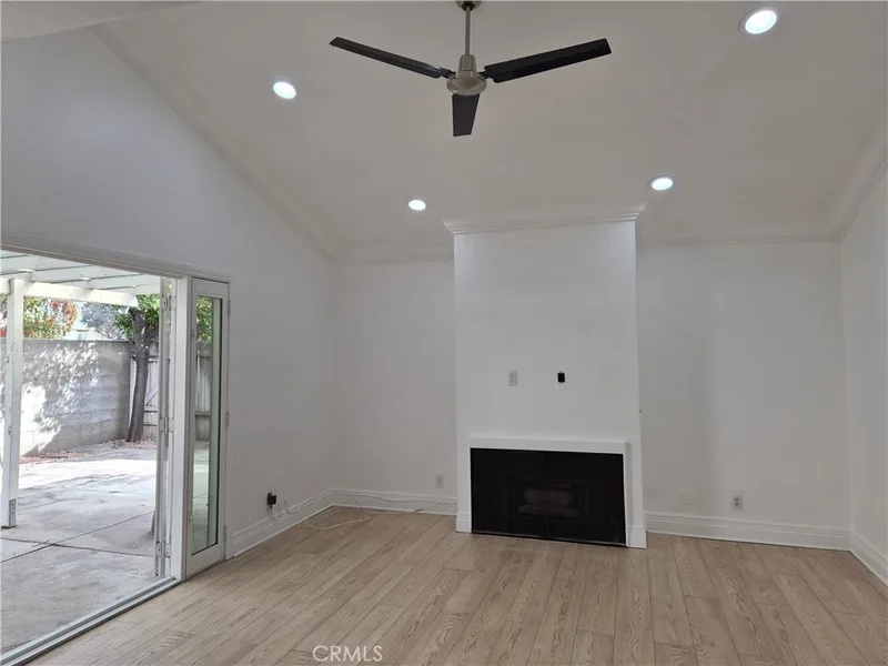 2901 W Ball, Anaheim, CA 92804