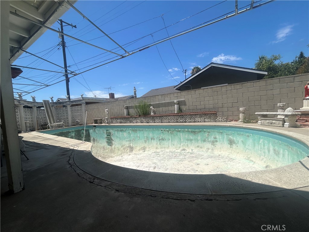 293 N Spruce, Anaheim CA 92805 - photo 4