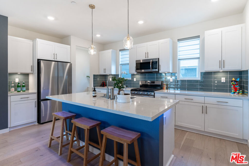 2951 W Lincoln Avenue 2, Anaheim CA 92801 - photo 1