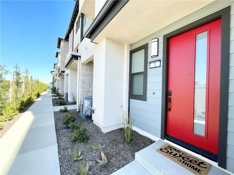 2961 W Lincoln Ave Unit 3, Anaheim, CA 92801
