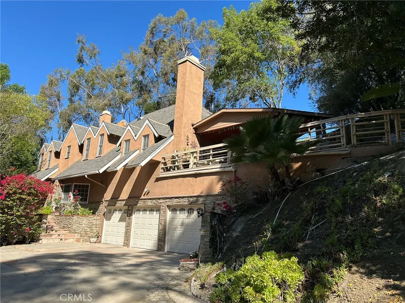300 S Timken, Anaheim, CA 92808