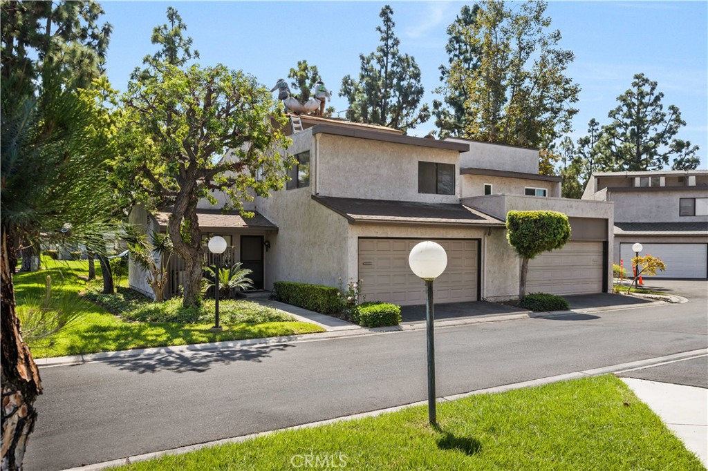 3010 E Via Taranto, Anaheim CA 92806 - photo 1