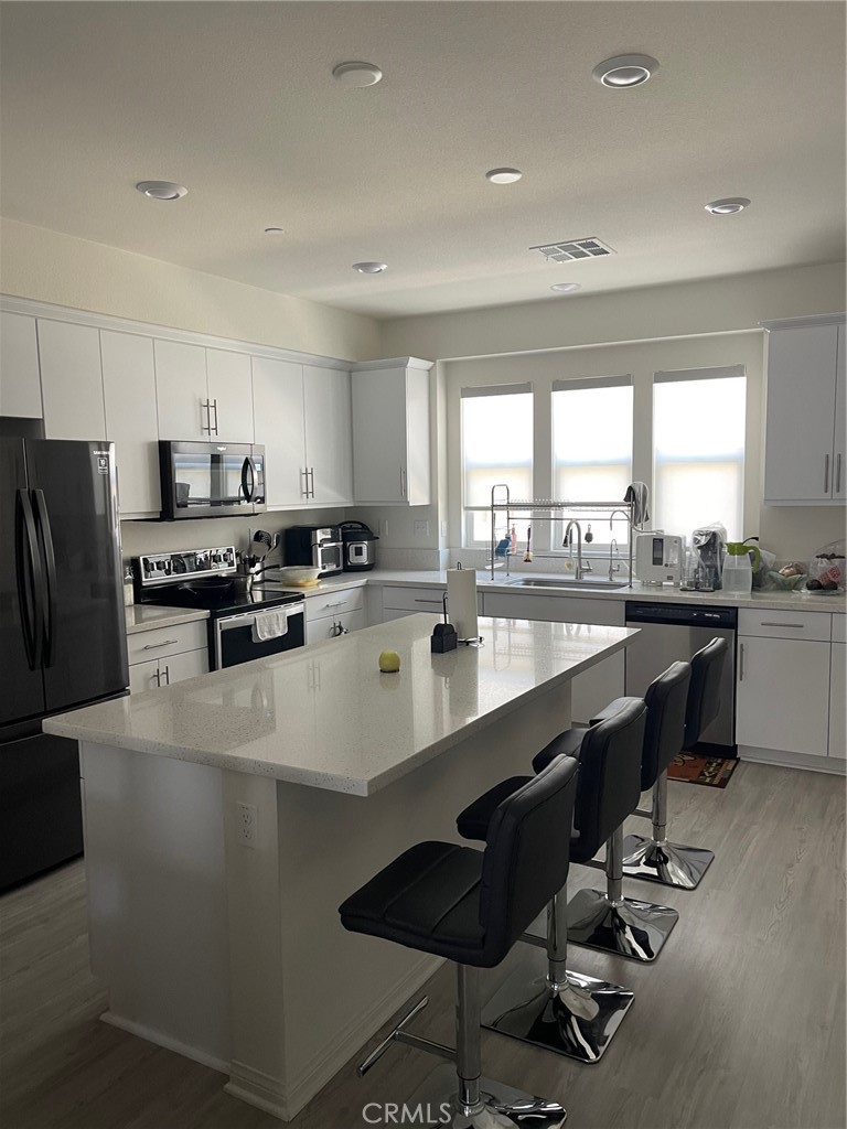 305 S Quadrilateral Way, Anaheim CA 92802 - photo 1