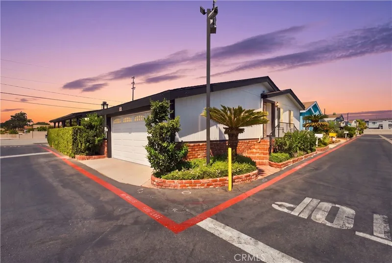 3050 W Ball Rd 200, Anaheim
