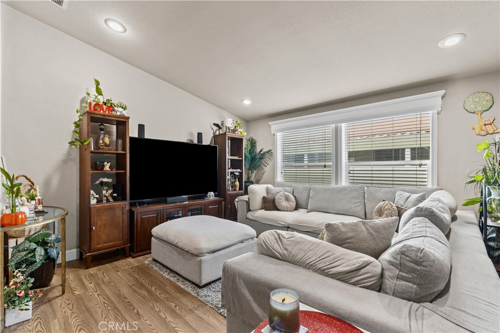 3050 W Ball Rd 29, Anaheim CA 92804 - photo 5