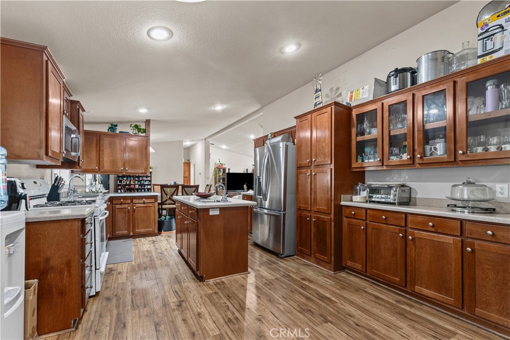 3050 W Ball Rd 29, Anaheim CA 92804 - photo 9