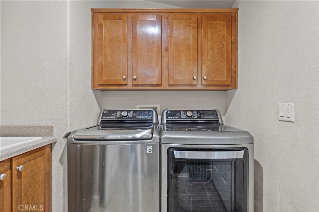 laundry room - 3050 W Ball Rd 29, Anaheim CA 92804 - photo 18
