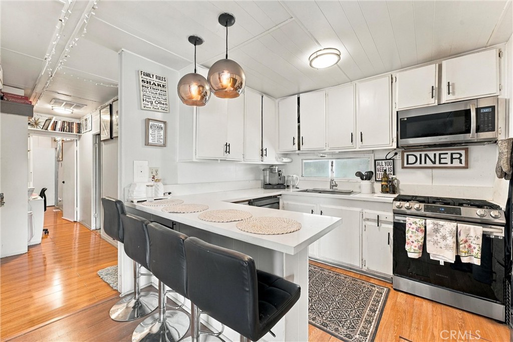 3050 W Ball Road 10, Anaheim CA 92804 - photo 10