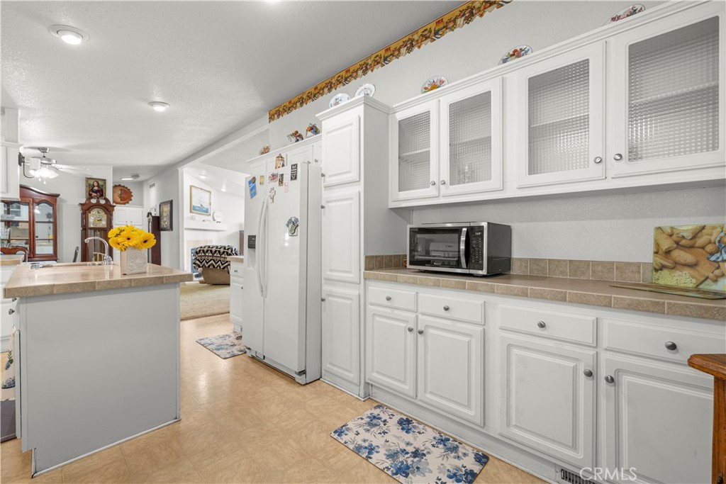 3050 W Ball Road 88, Anaheim CA 92804 - photo 10