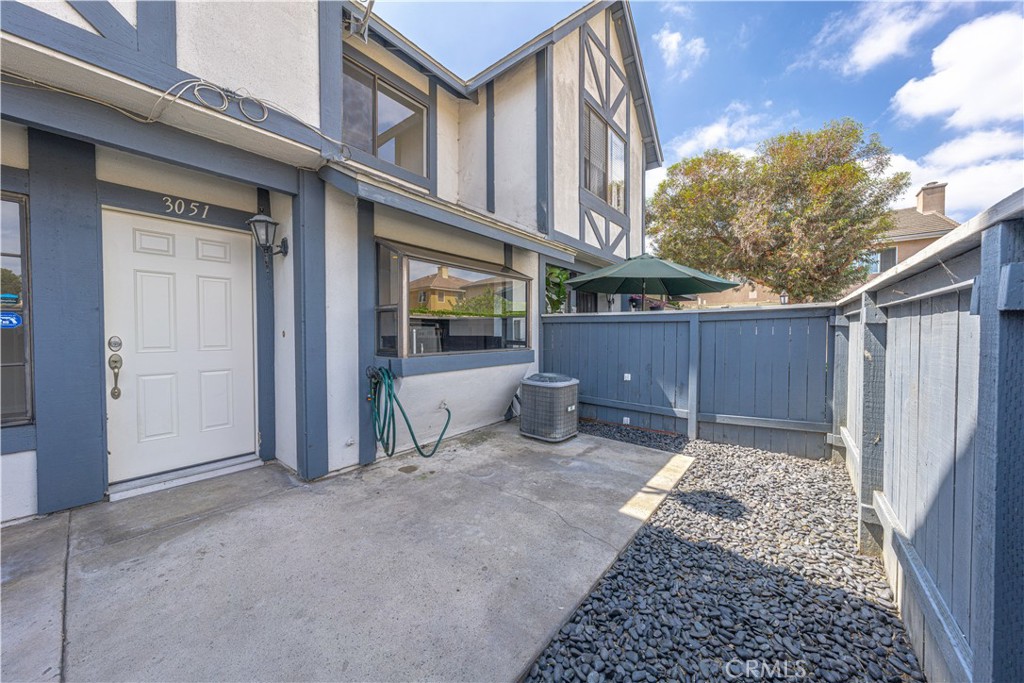 3051 W Cheryllyn Lane 35, Anaheim CA 92804 - photo 1