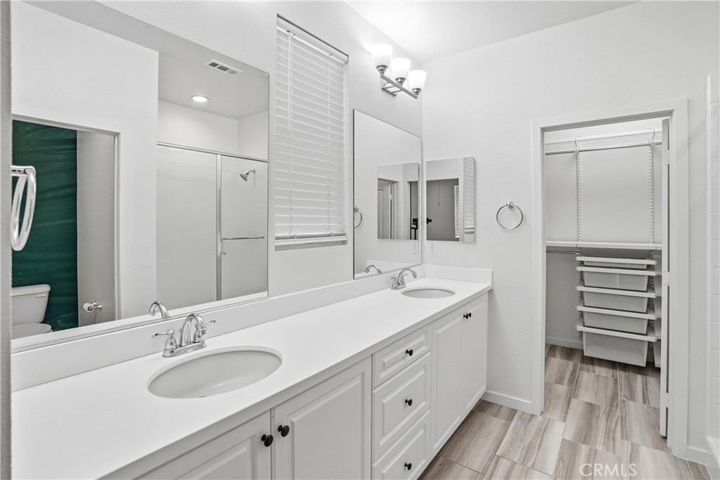 Primary Bathroom - 310 N Bellarose Way, Anaheim CA 92805 - photo 27