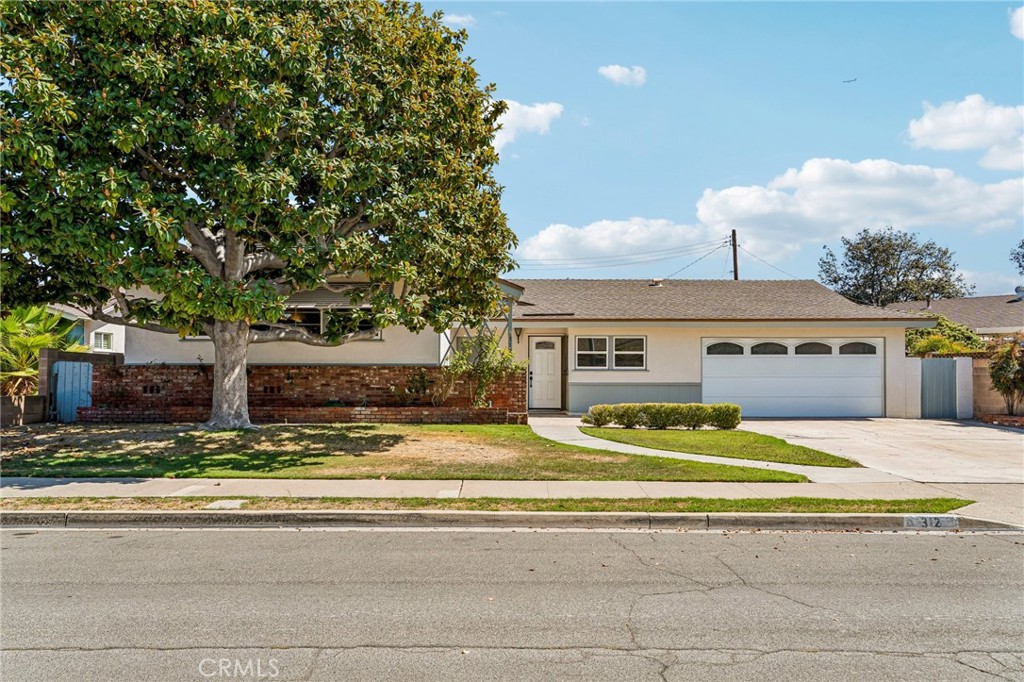 312 N London, Anaheim CA 92806 - photo 1