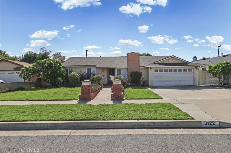 3122 W Glen Holly Drive, Anaheim, CA 92804 3122 W Glen Holly Drive, Anaheim, CA 92804